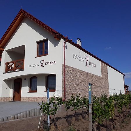 Penzion Dvojka Velké Bílovice Exterior foto